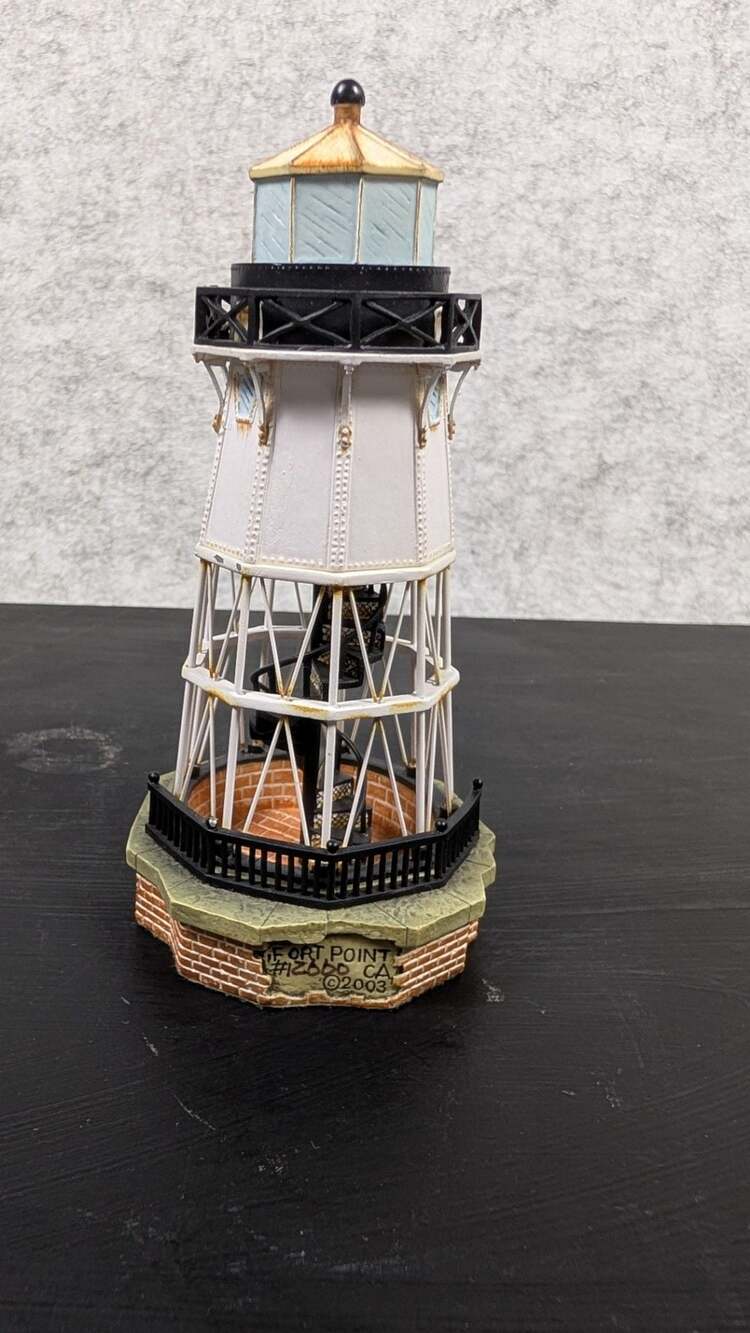 Harbour Lights Fort Point California Collector Society Lighthouse #541 2003